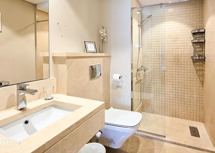 Ollystays - Seaview Mangroovy 1br, & Pool Free Access * Gurdaka