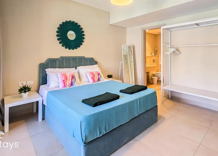 Ollystays - Seaview Mangroovy 1br, & Pool Free Access Apartman Gurdaka