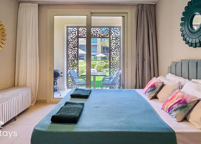Ollystays - Seaview Mangroovy 1br, & Pool Free Access Apartman Gurdaka